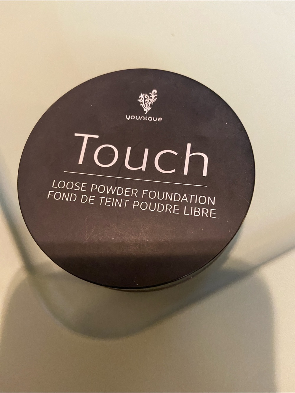 Younique Touch Loose Powder Foundation — Velour